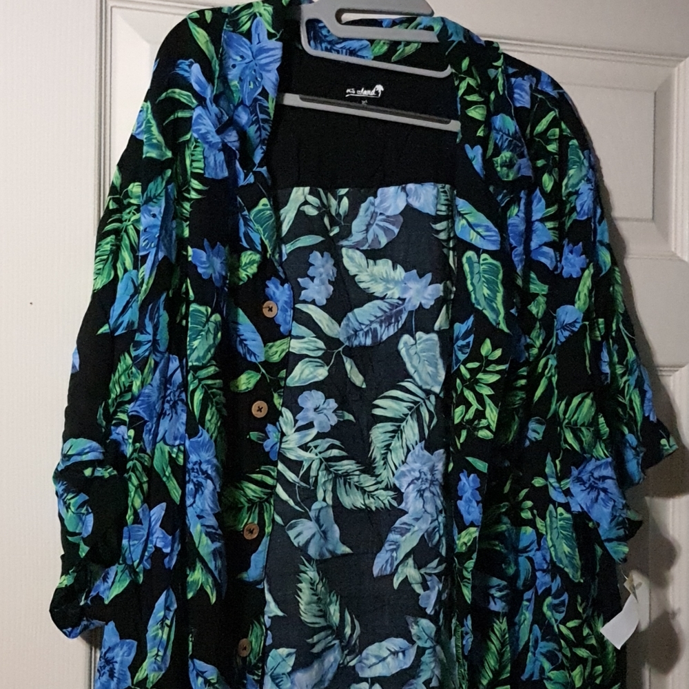 Vibrant hawaiian shirt